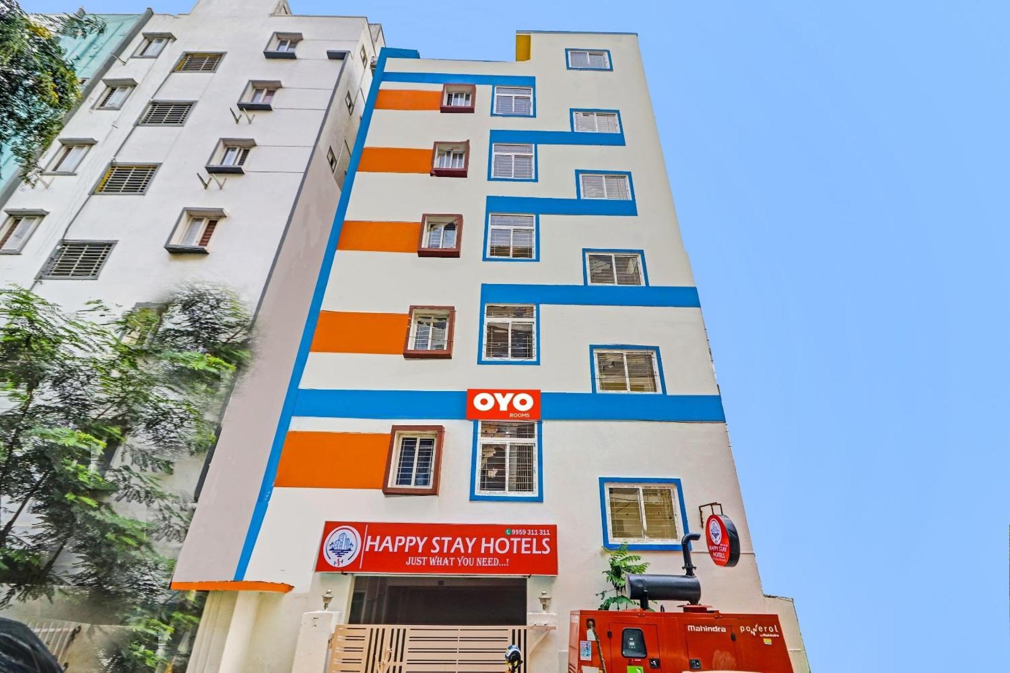 Oyo Happy Stay Hotels Хайдарабад Экстерьер фото